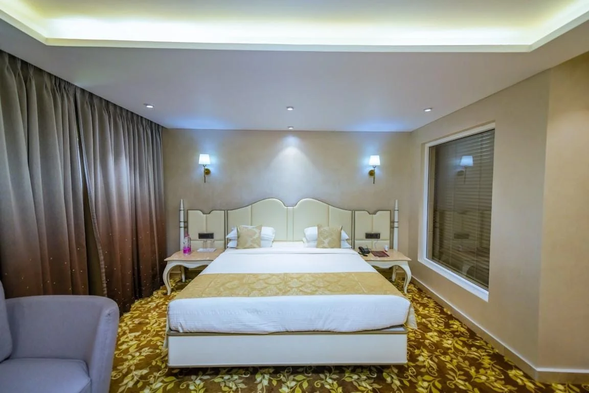 Royal Suite king bedroom